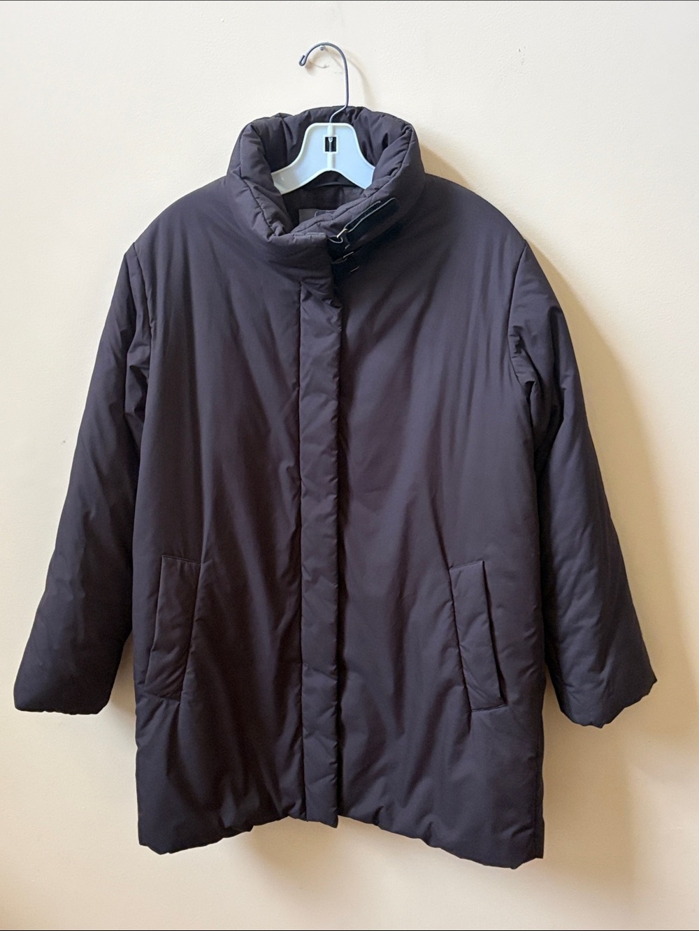 Women's Insulated Puffer Jacket - Brown